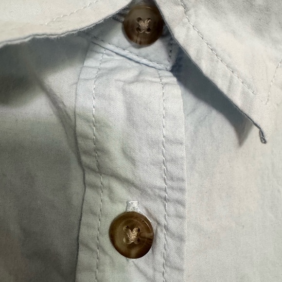 Universal Thread Chambray button up - Picture 2 of 3